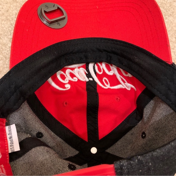 Coca-Cola Red Black Snapback Denim Baseball Cap Hat Metal Bottle Opener - Picture 10 of 12
